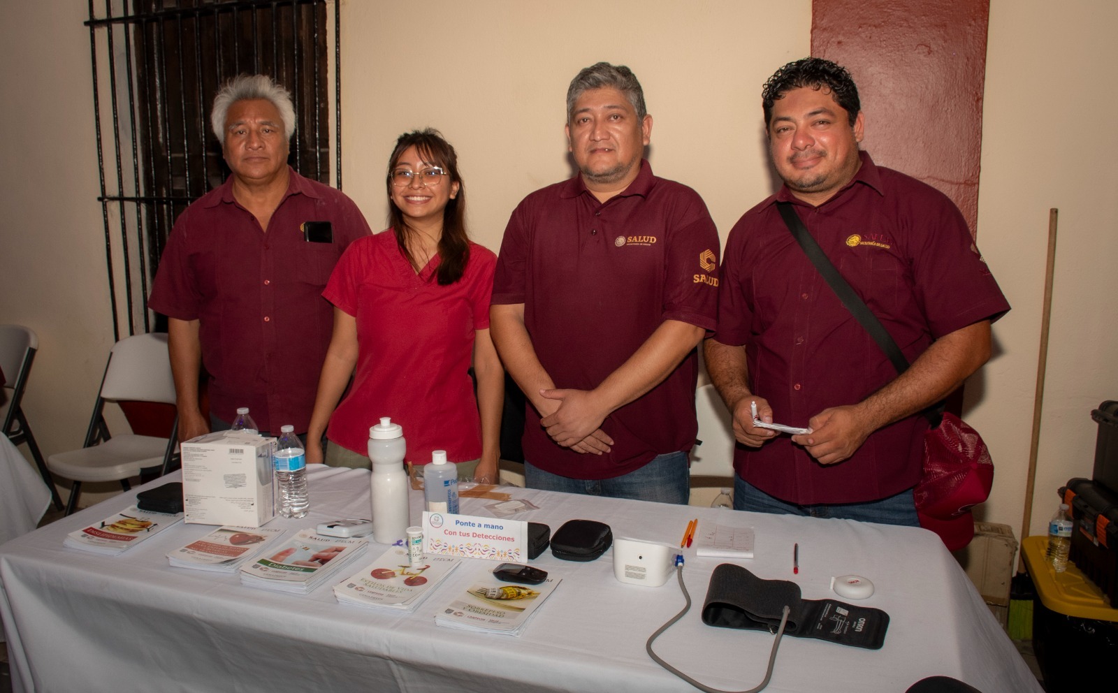 BENEFICIAN A CHAMPOTONEROS CON SERVICIOS GRATUITOS DE SALUD EN TU BARRIO