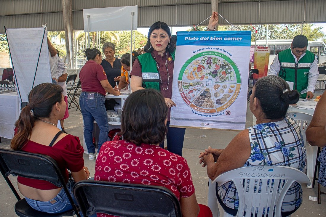 LLEVAN SERVICIOS DE SALUD EN TU BARRIO A SABANCUY