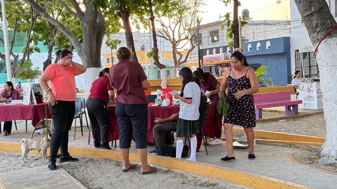 FOMENTAN EL AUTOCUIDADO EN CARMEN, CON SALUD EN TU BARRIO