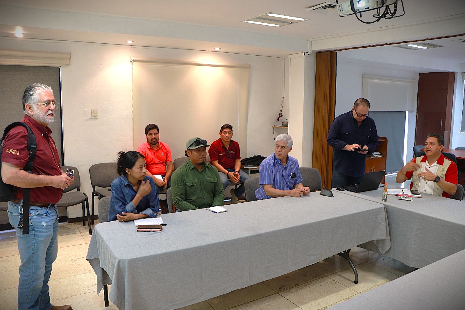 FORTALECIMIENTO DE VINCULACIÓN ENTRE PRODUCTORES Y DEPENDENCIAS