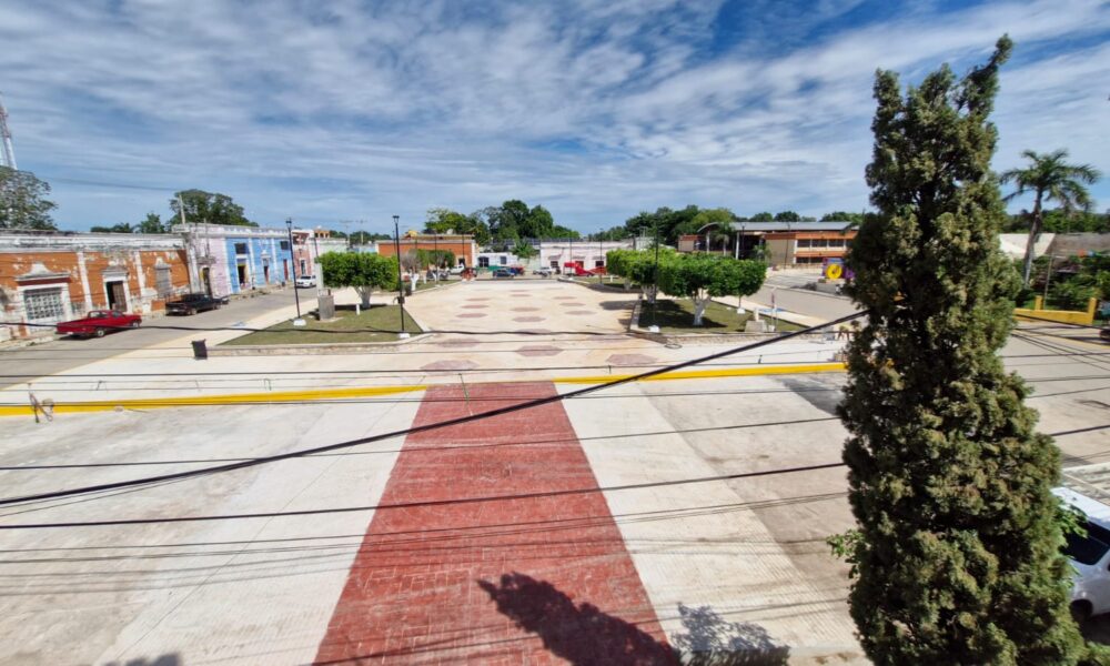 ¡FINALIZÓ EL PARQUE PRINCIPAL EN TENABO!