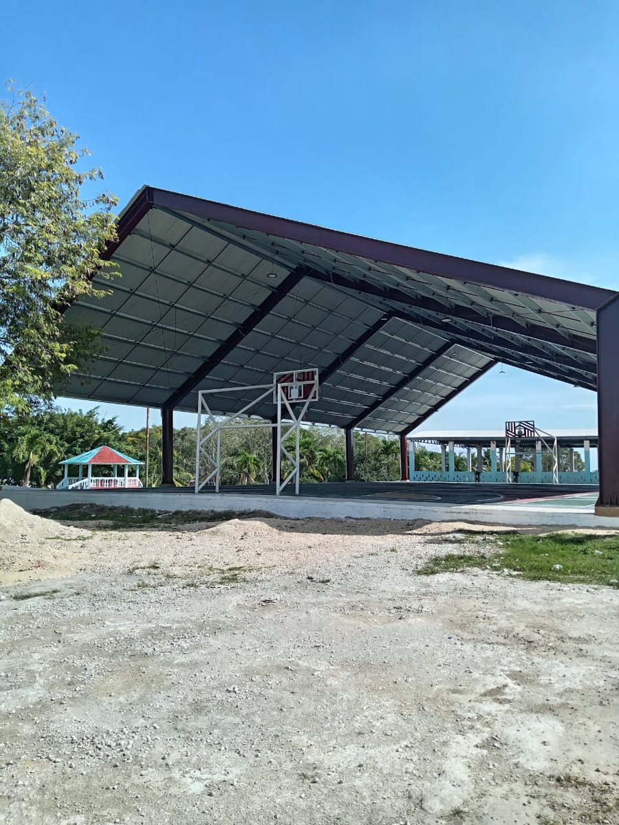 FINALIZA CONSTRUCCIÓN DE TECHUMBRE EN LOS ÁNGELES, CALAKMUL