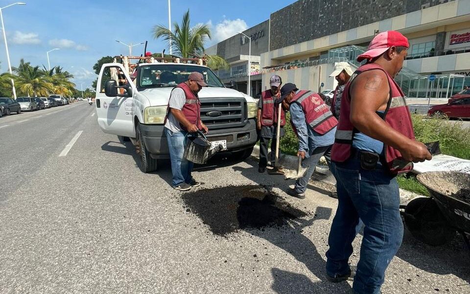 BACHEO EN EL MALECÓN DE LA CIUDAD CAPITAL