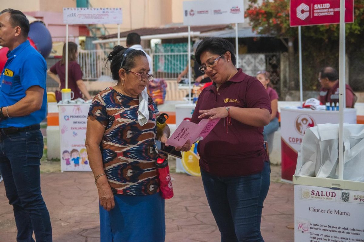 REALIZAN TAMIZAJES Y VACUNAS DEL ESQUEMA BÁSICO A VECINOS DE LA COLONIA CARMELO