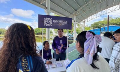 BRINDAN ATENCIÓN INTEGRAL A JÓVENES DEL CETMAR 29 DE CARMEN CON SALUD EN TU BARRIO