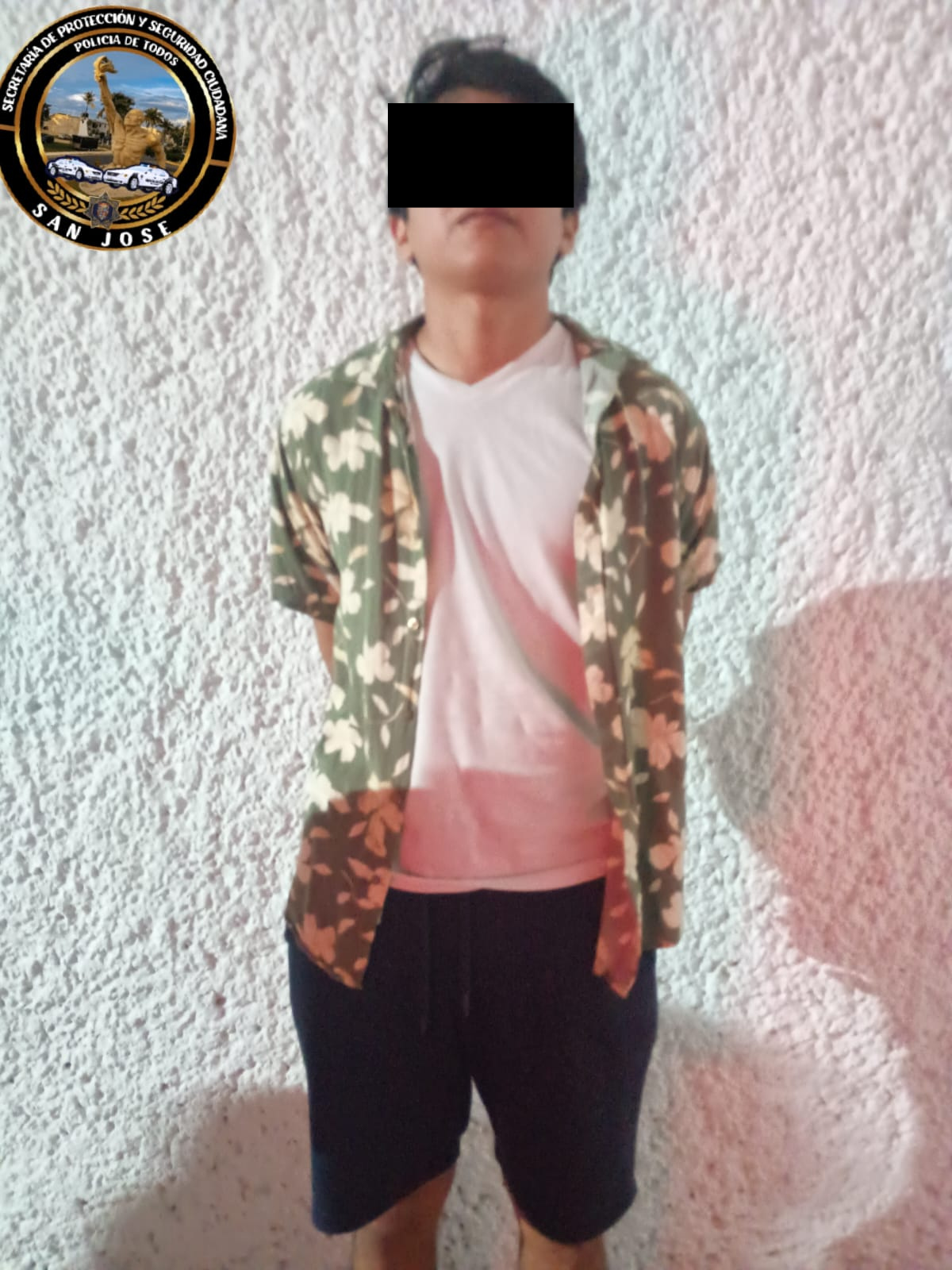 SPSC ASEGURA A SUJETO EN SUPERMERCADO DE LA CAPITAL DEL ESTADO