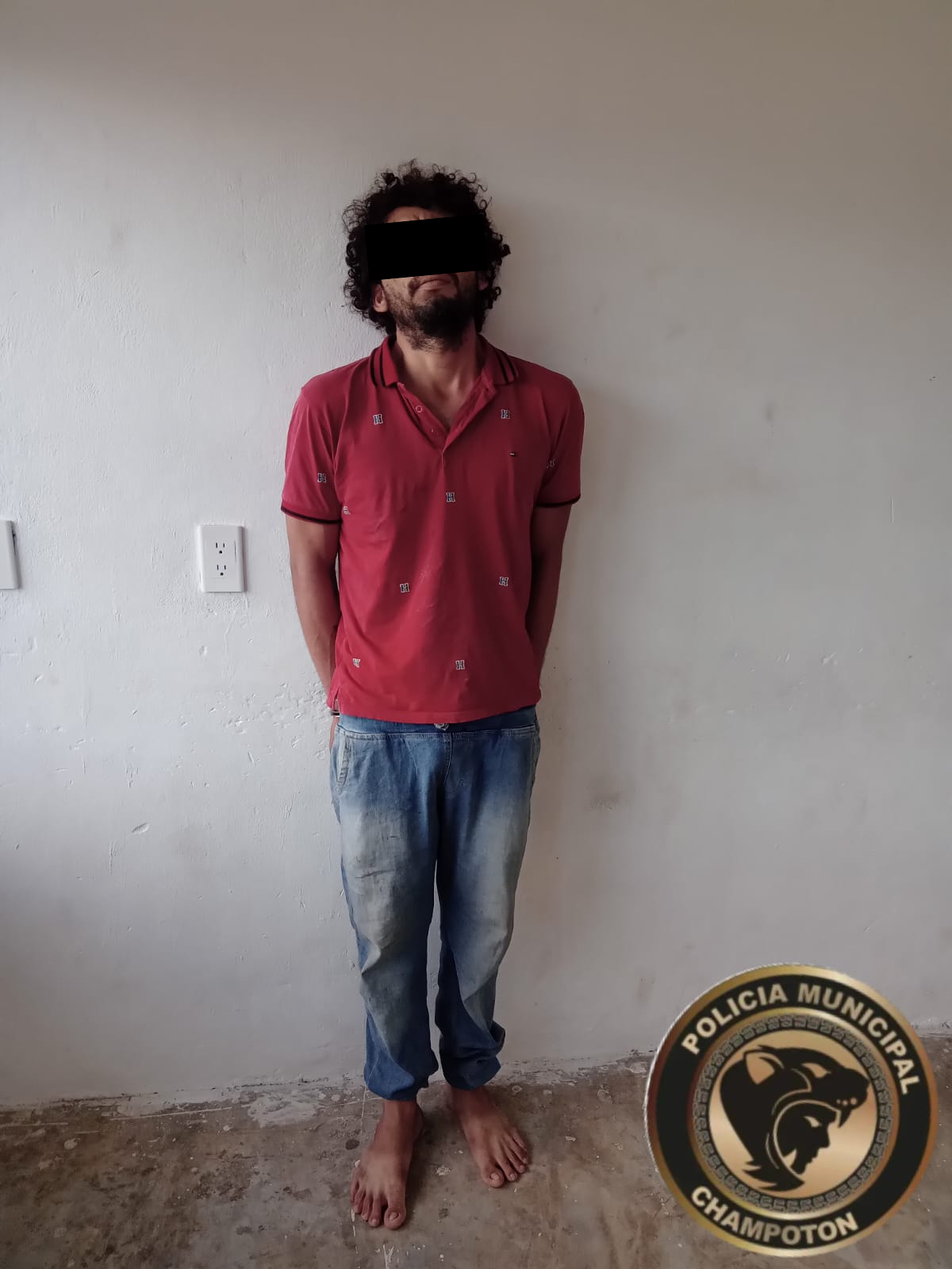 SPSC ASEGURA A SUJETO EN POSESIÓN DE PRESUNTA DROGA EN CHAMPOTÓN