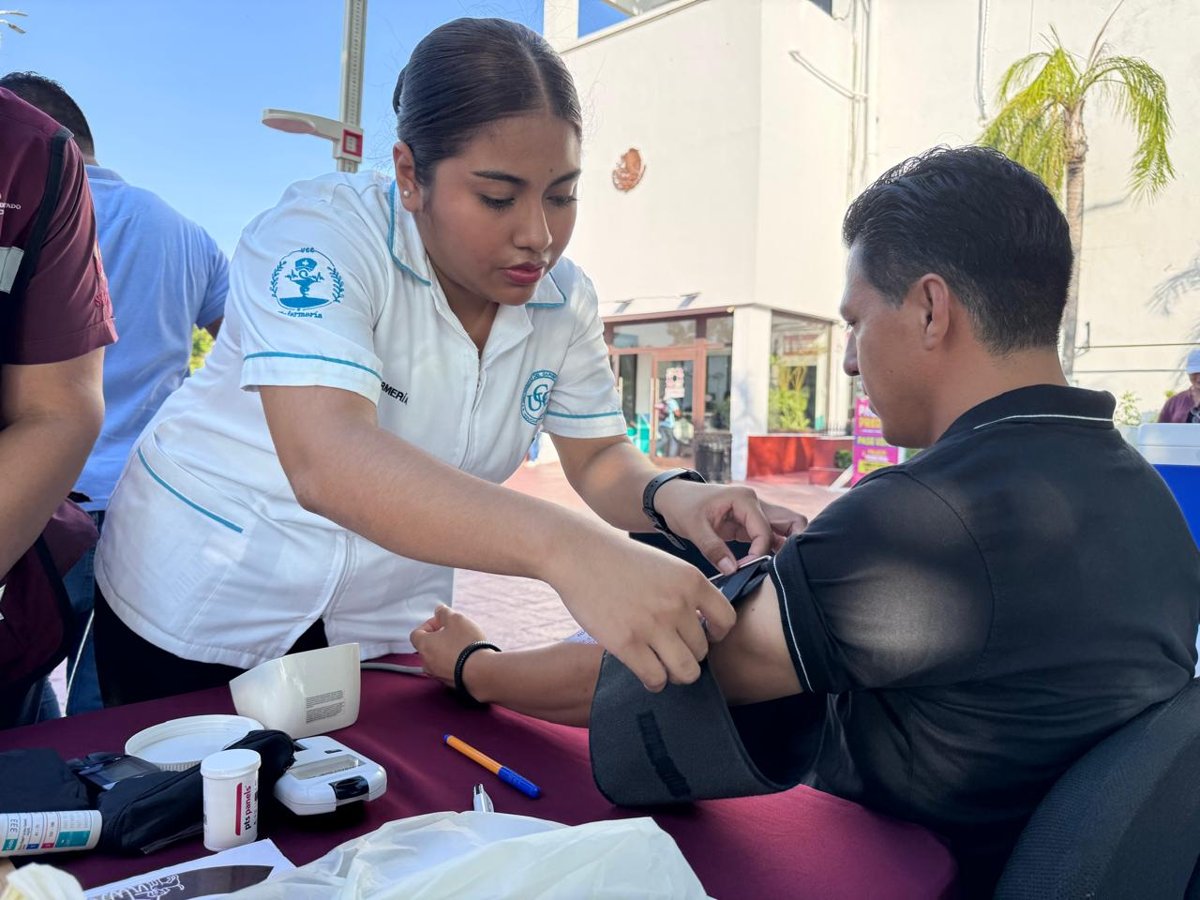 DAN SEGUIMIENTO Y REFUERZAN LA COBERTURA DE SALUD EN TU BARRIO EN CARMEN