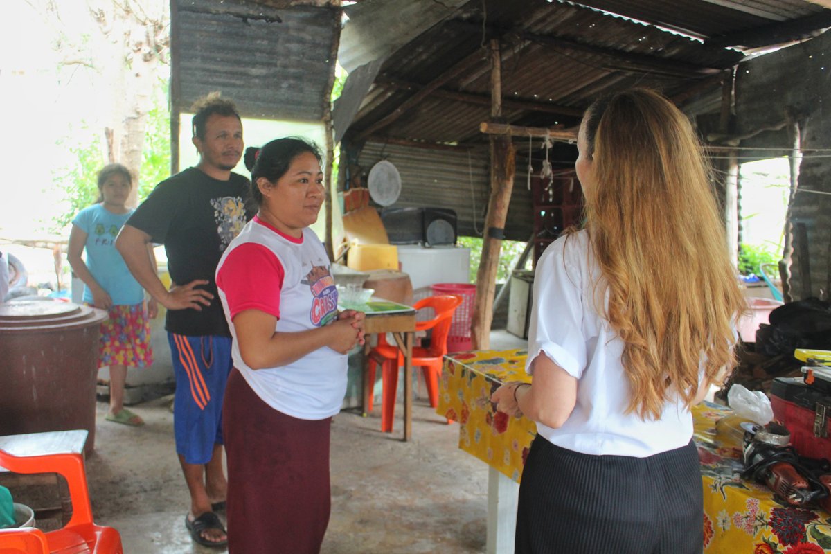 SUPERVISAN EL PROGRAMA DE PISOS Y CUARTO ADICIONAL EN EL MUNICIPIO DE SEYBAPLAYA