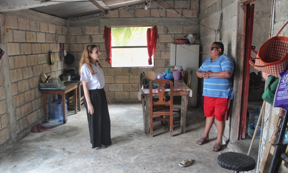 SUPERVISAN EL PROGRAMA DE PISOS Y CUARTO ADICIONAL EN EL MUNICIPIO DE SEYBAPLAYA