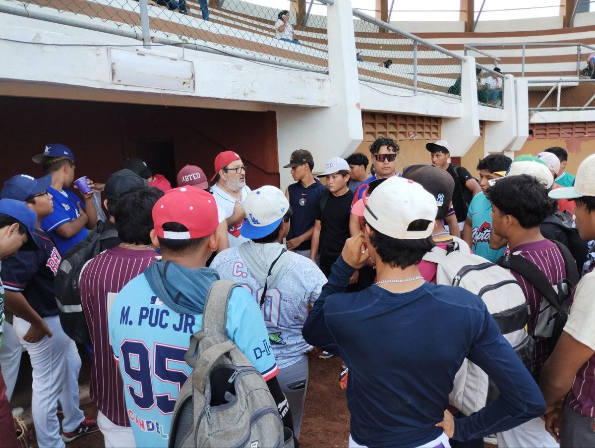 BUENA PARTICIPACIÓN EN ESTATAL DE SOFTBOL