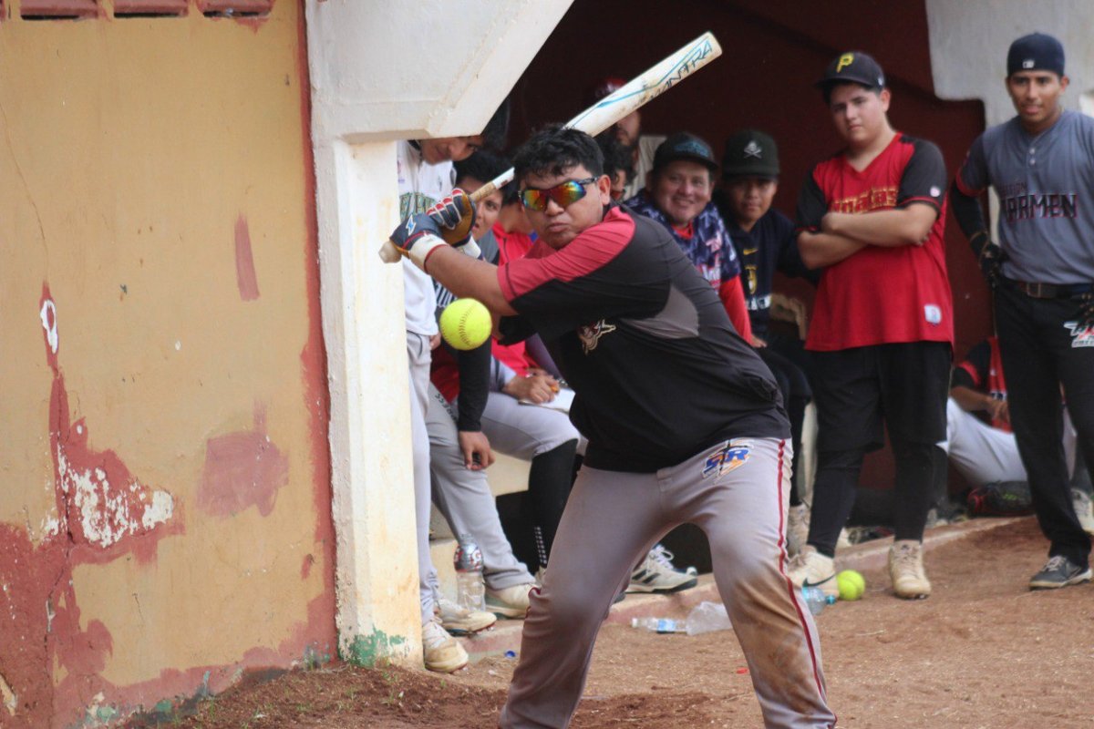BUENA PARTICIPACIÓN EN ESTATAL DE SOFTBOL