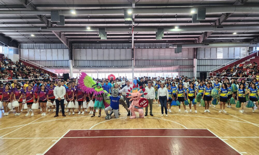PARTICIPAN ALUMNOS DE SECUNDARIA EN CONCURSO DE TABLAS RÍTMICAS