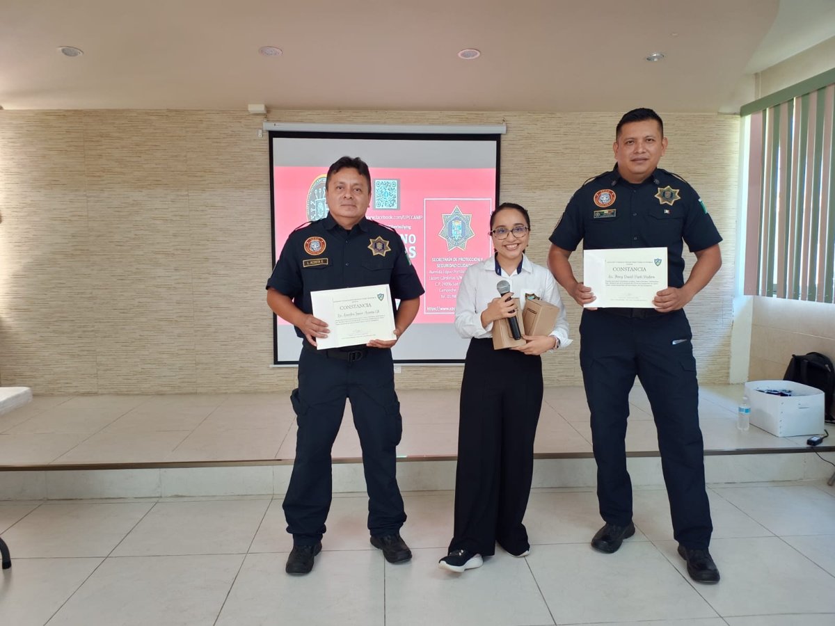 LA POLICÍA CIBERNÉTICA IMPARTE PLÁTICA A ESTUDIANTES DE LA MIGUEL HIDALGO