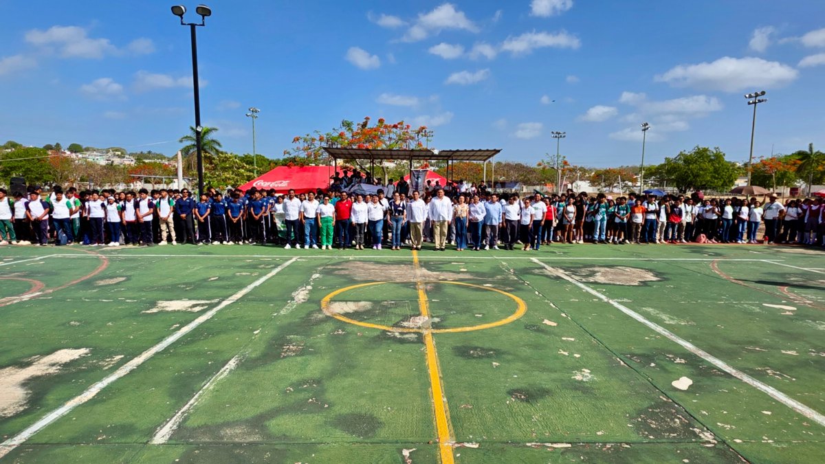 PARTICIPAN ESTUDIANTES DE TELEBACHILLERATO EN ENCUENTRO ESTATAL