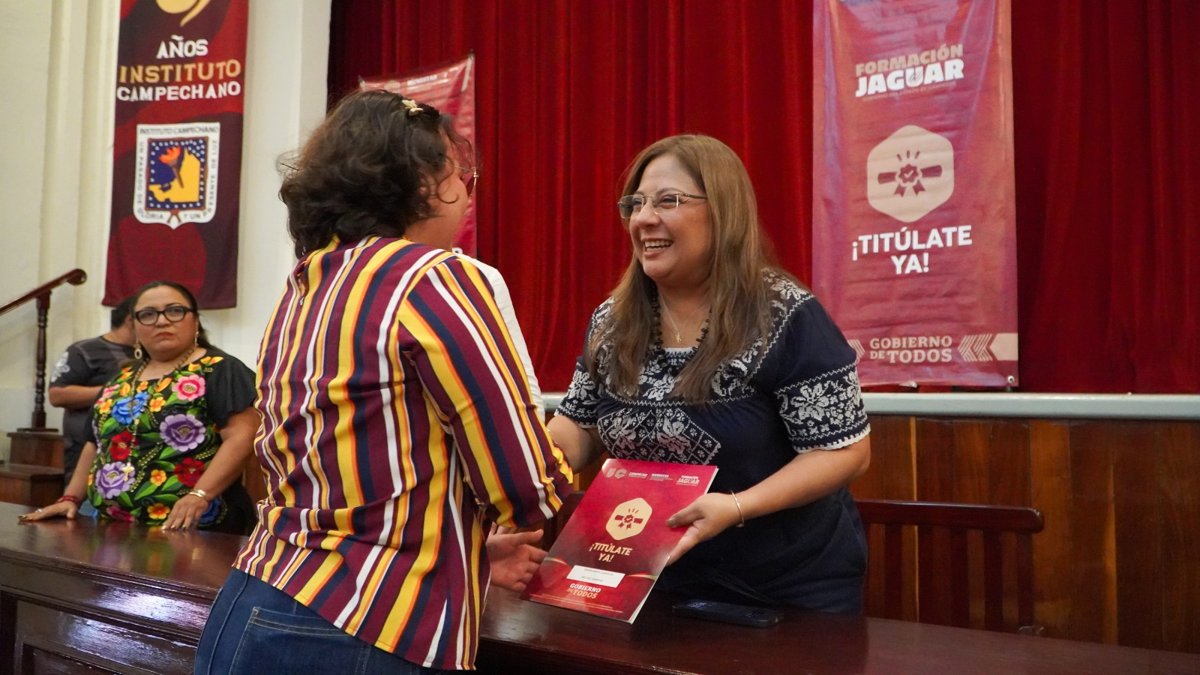 IMPULSA BIENESTAR LA TITULACIÓN DE JÓVENES EGRESADOS CON APOYO ECONÓMICO