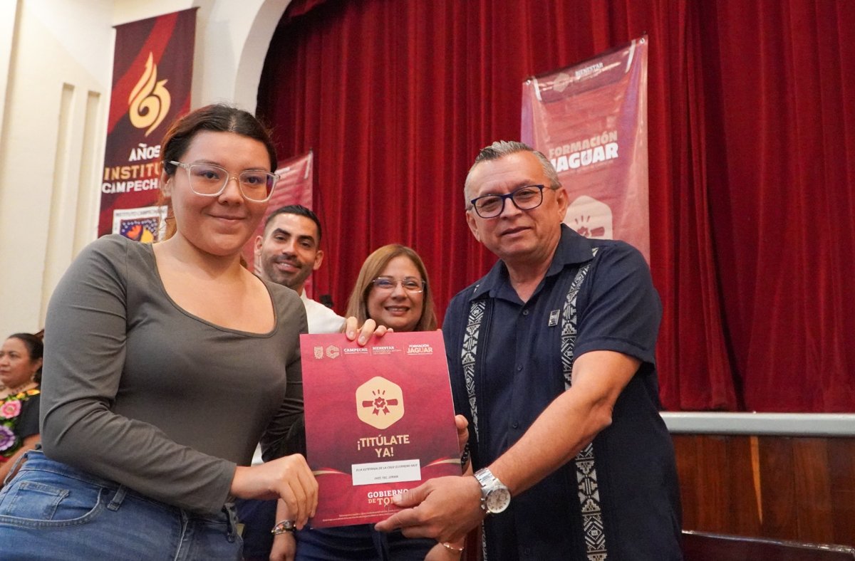 IMPULSA BIENESTAR LA TITULACIÓN DE JÓVENES EGRESADOS CON APOYO ECONÓMICO