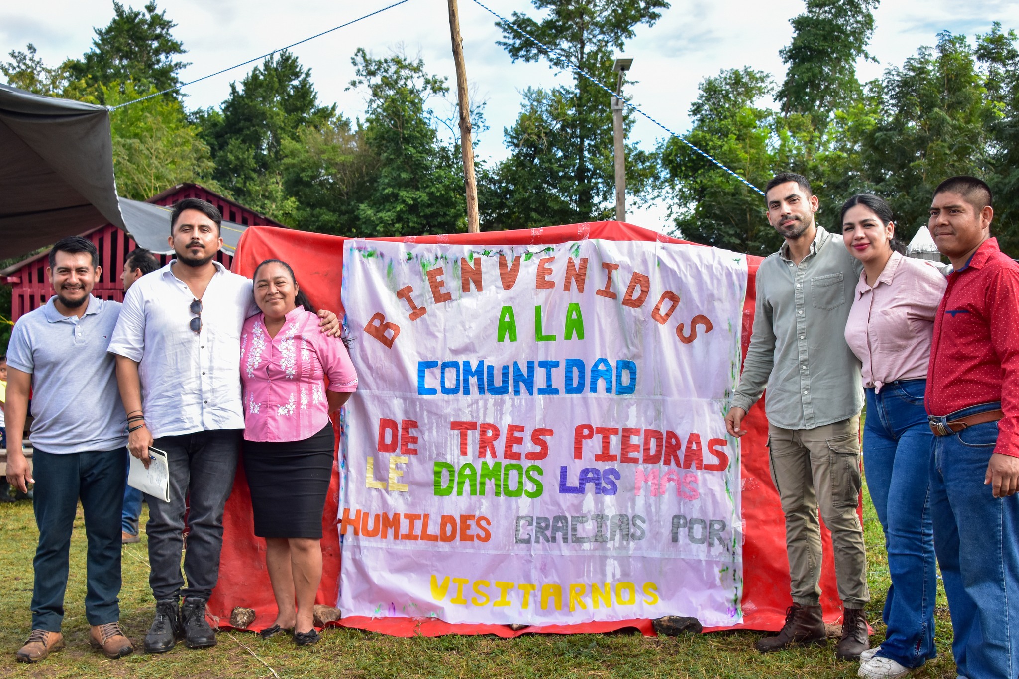 GOBIERNO DE TODOS LEVANTA BANDERA BLANCA EN ELECTRIFICACIÓN EN TRES PIEDRAS, CANDELARIA