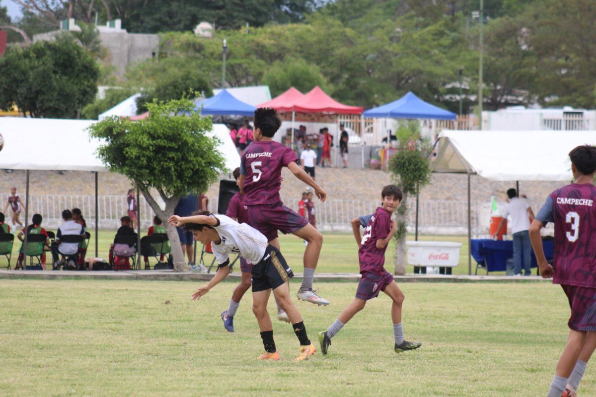 CAMPECHE DERROTA A MICHOACÁN, AL INICIAR OLIMPIADA NACIONAL DE FÚTBOL