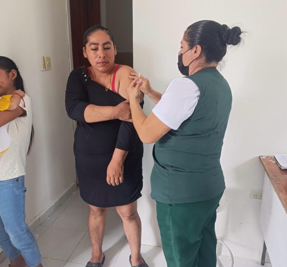 REFUERZA CAMPECHE LA VACUNACIÓN UNIVERSAL