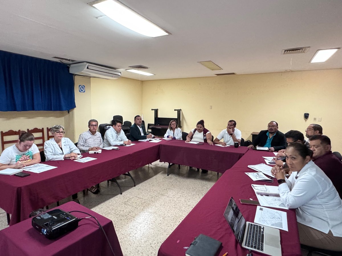 INTENSIFICAN ACCIONES DE VACUNACIÓN EN CIUDAD DEL CARMEN