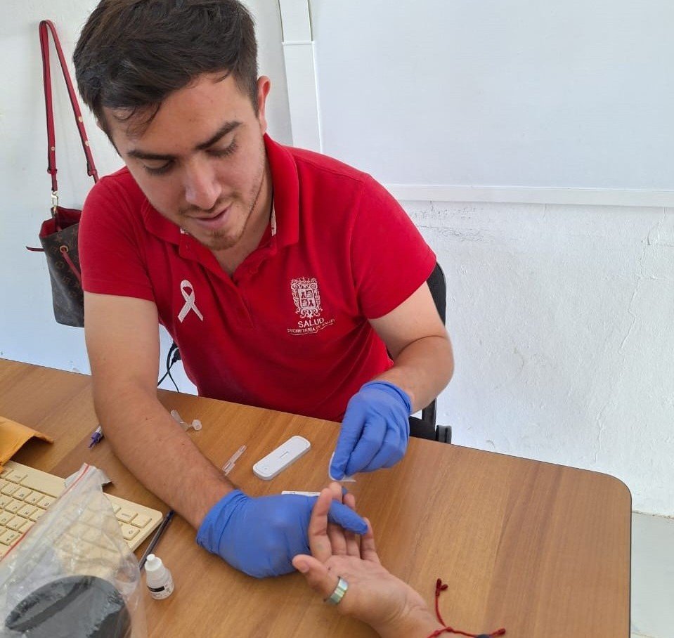 REFUERZAN ACCIONES DE PROMOCIÓN EN SITIOS PÚBLICOS PARA PREVENIR EL VIH
