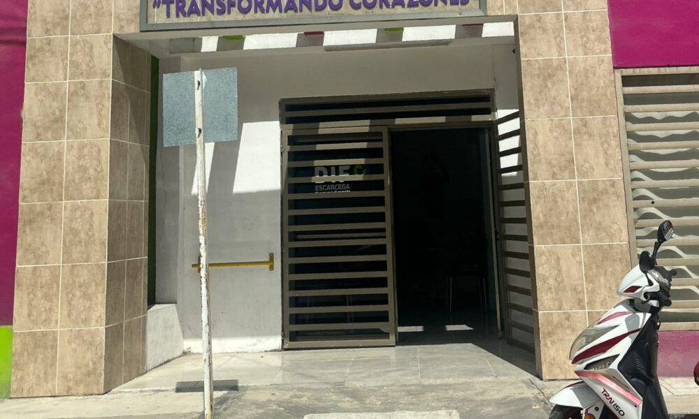 ICAT PLANTEL ESCÁRCEGA REALIZA VINCULACIÓN CON LA ESTANCIA DEL ADULTO MAYOR, PERTENECIENTE AL DIF MUNICIPAL DE ESCÁRCEGA