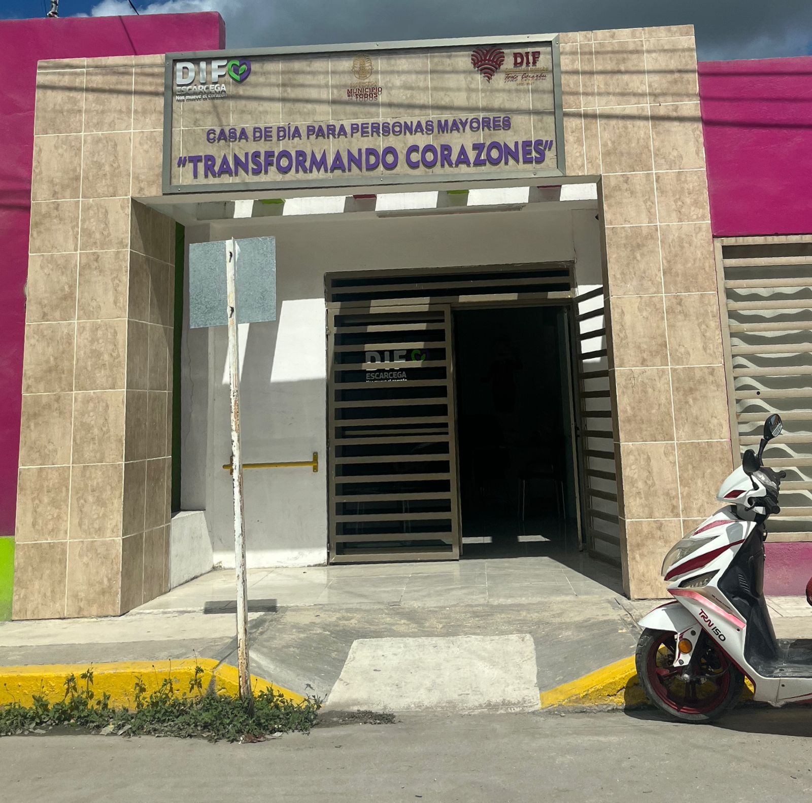ICAT PLANTEL ESCÁRCEGA REALIZA VINCULACIÓN CON LA ESTANCIA DEL ADULTO MAYOR, PERTENECIENTE AL DIF MUNICIPAL DE ESCÁRCEGA