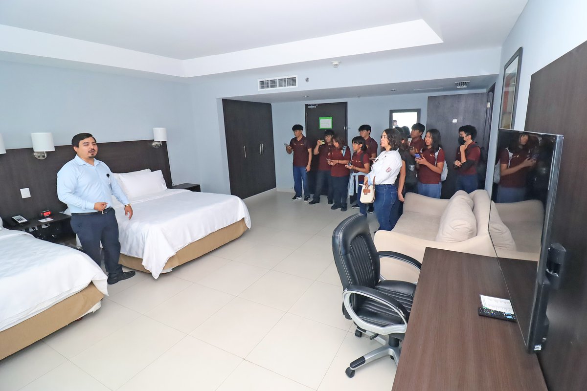 CECYTEC PREPARA A FUTUTOS PROFESIONALES DEL SECTOR HOTELERO