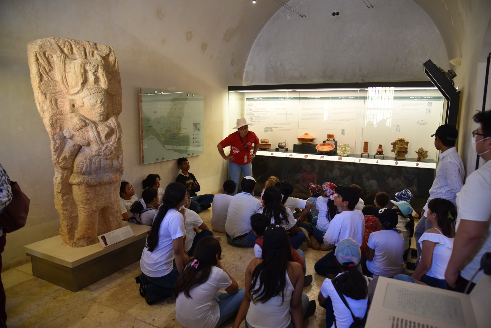 NIÑAS Y NIÑOS DEL CENTRO COMUNITARIO SIGLO XXI DISFRUTAN DEL PROGRAMA “VISITAS GUIADAS A MUSEOS” DE LA SEDUC