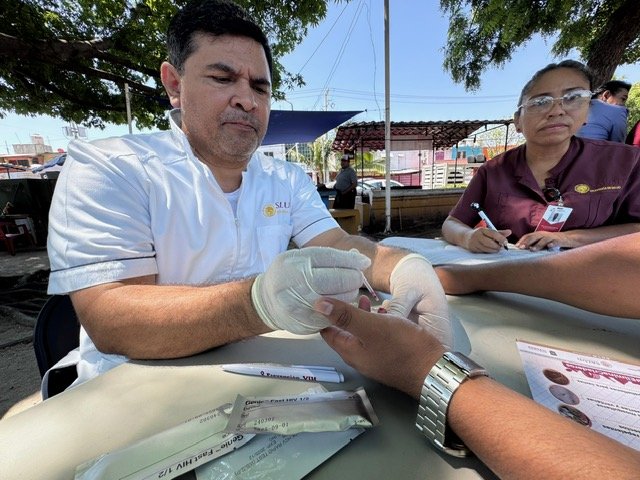 ATENCIÓN GRATUITA CON SALUD EN TU BARRIO EN CARMEN