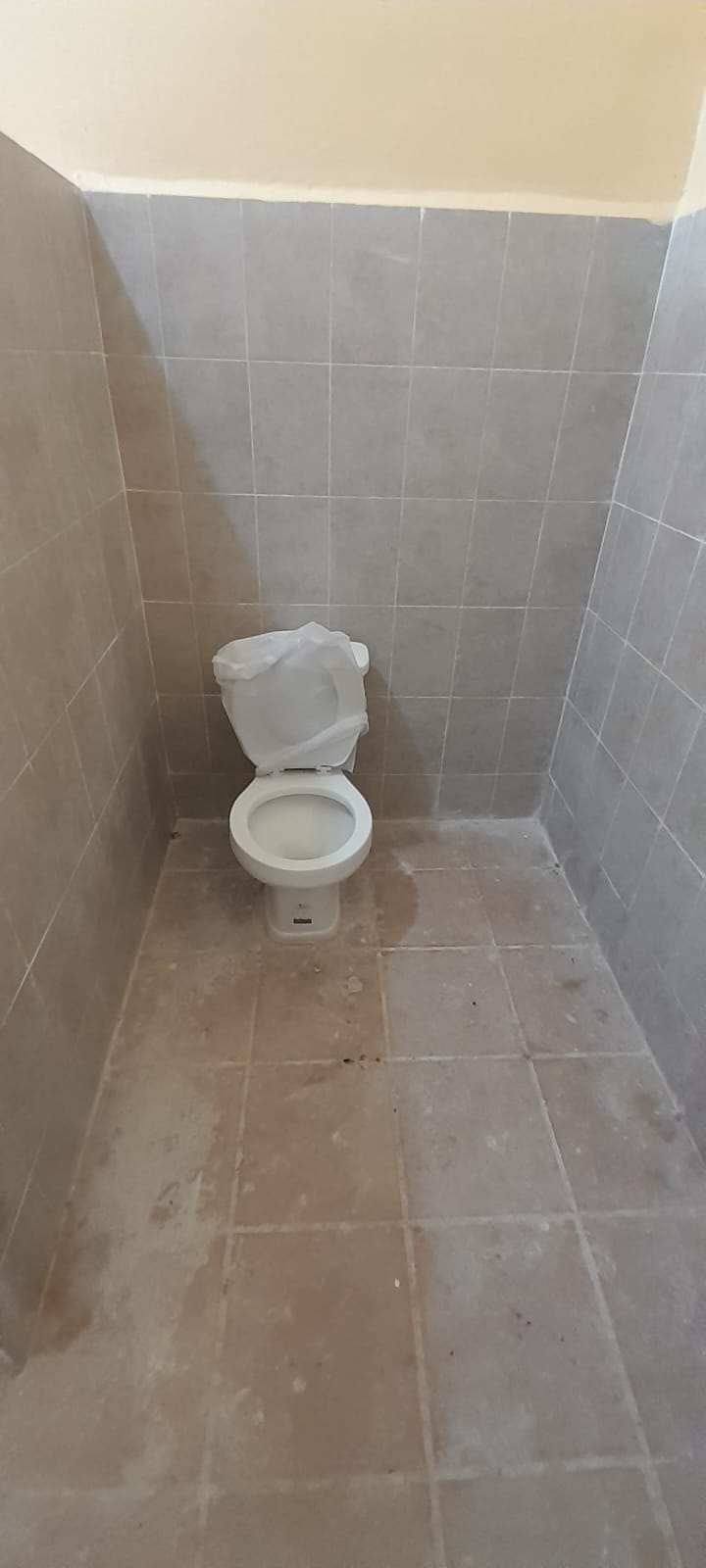 REHABILITA INIFEEC LA TELESECUNARIA N°84 EN LOS LAURELES, CAMPECHE