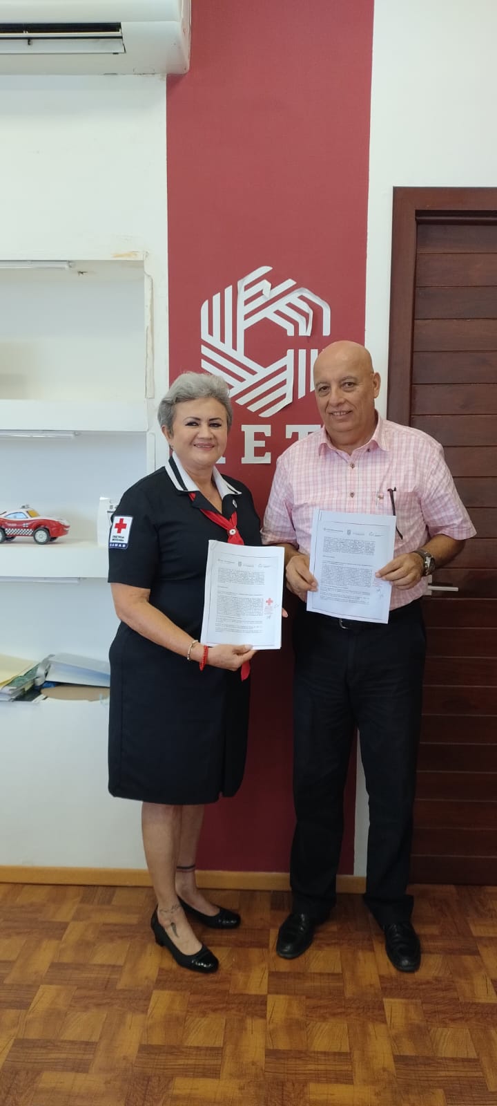 IET Y CRUZ ROJA DE CHAMPOTÓN CELEBRAN CONVENIO PARA FACILITAR LA CERTIFICACIÓN MÉDICA DE TRANSPORTISTAS