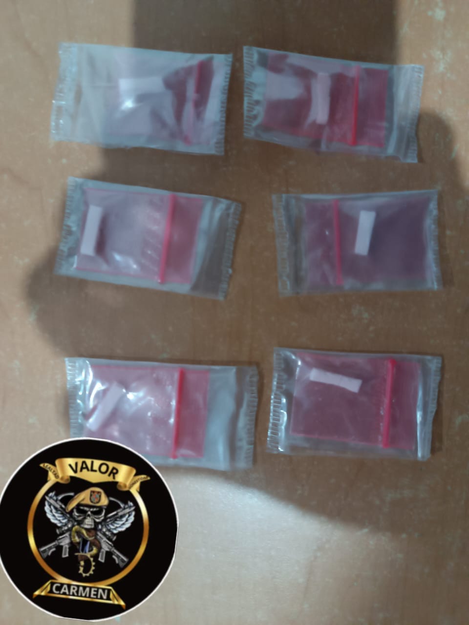 SPSC ASEGURA A DOS PERSONAS EN POSESIÓN DE PRESUNTA DROGA EN CARMEN