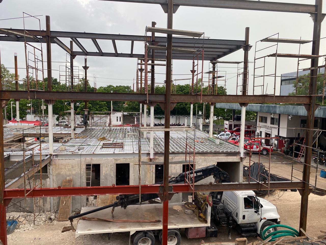 RECORRIDO EN CONSTRUCCIÓN DE EDIFICIO ADMINISTRATIVO DE SEPROCI