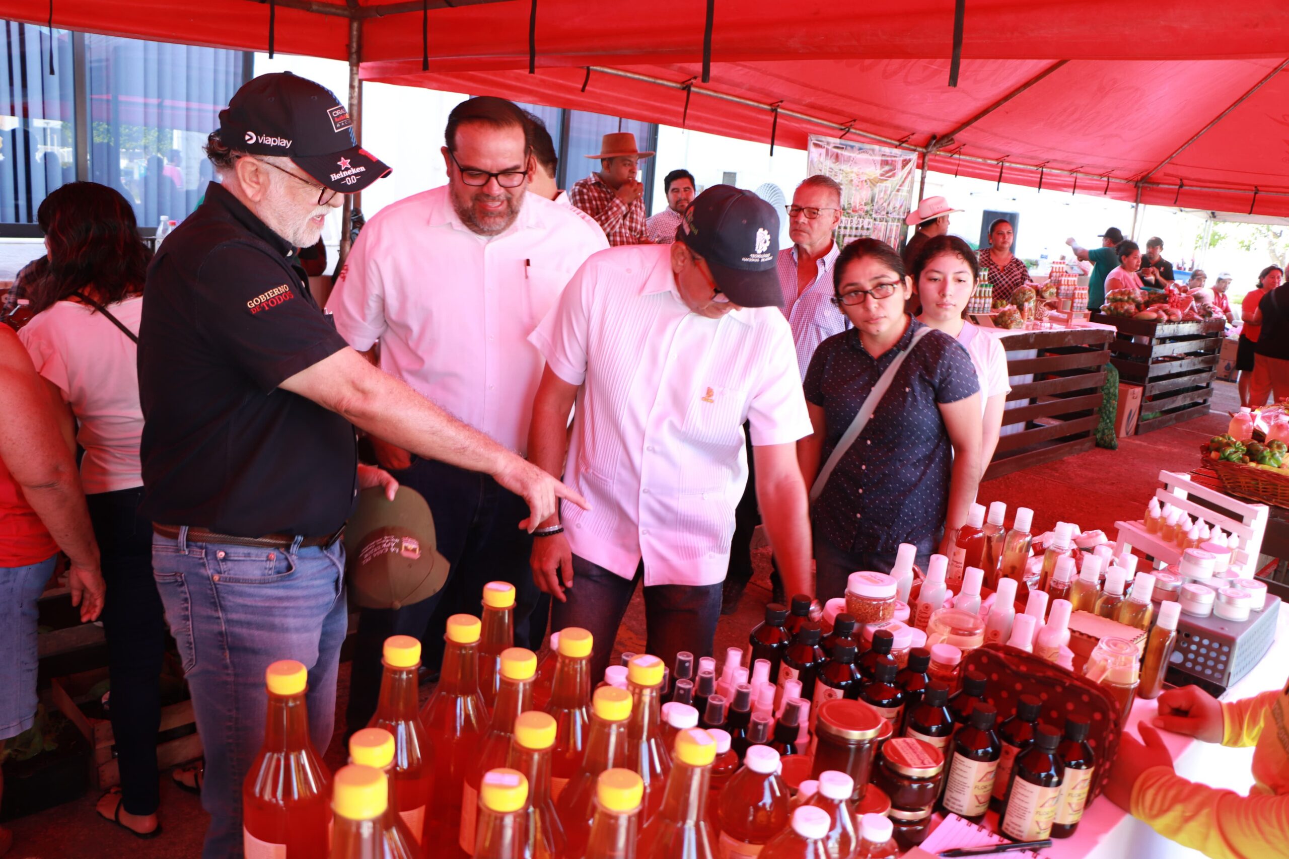 PRIMERA FERIA DE PRODUCTOS AGROPECUARIOS 2024