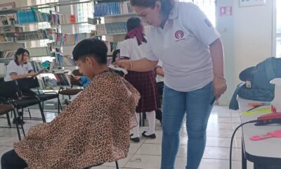 SE REALIZA CORTES DE CABELLO A LOS ALUMNOS DEL CONALEP