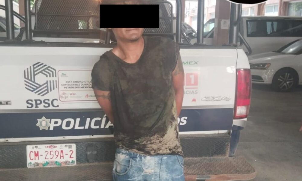 SPSC ASEGURA A SUJETO EN POSESIÓN DE PRESUNTA DROGA EN CARMEN