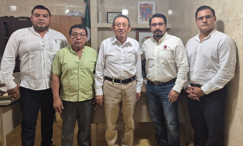 DIRECTOR DEL IEEA SOSTIENE REUNIONES CON AYUNTAMIENTOS Y JUNTAS MUNICIPALES PARA PROMOVER LOS PROGRAMAS EDUCATIVOS DE ALFABETIZACIÓN