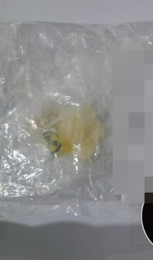 SPSC ASEGURA A SUJETO EN POSESIÓN DE PRESUNTA DROGA EN CARMEN