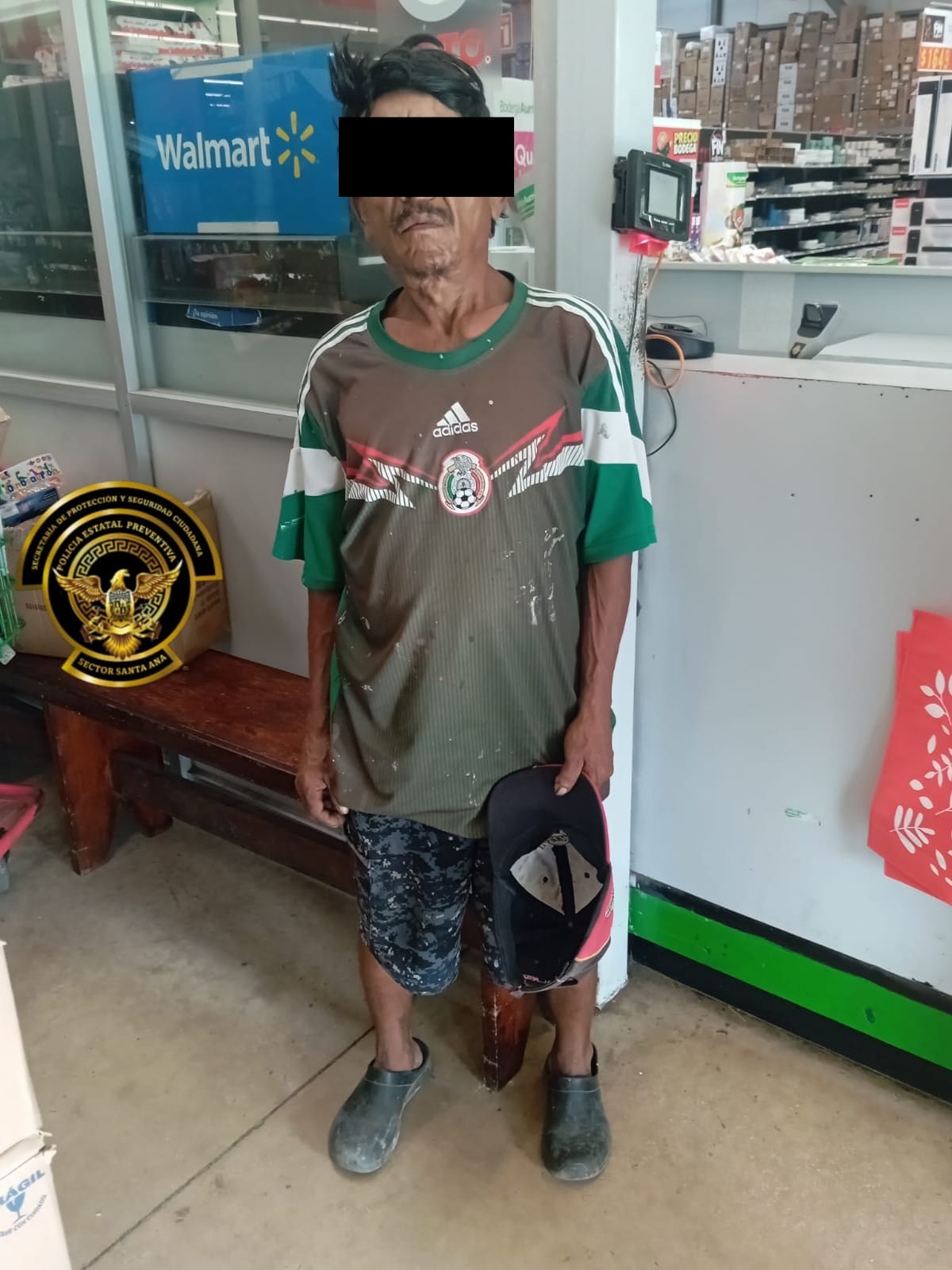 SPSC ASEGURA A SUJETO EN SUPERMERCADO DE LA CAPITAL DEL ESTADO