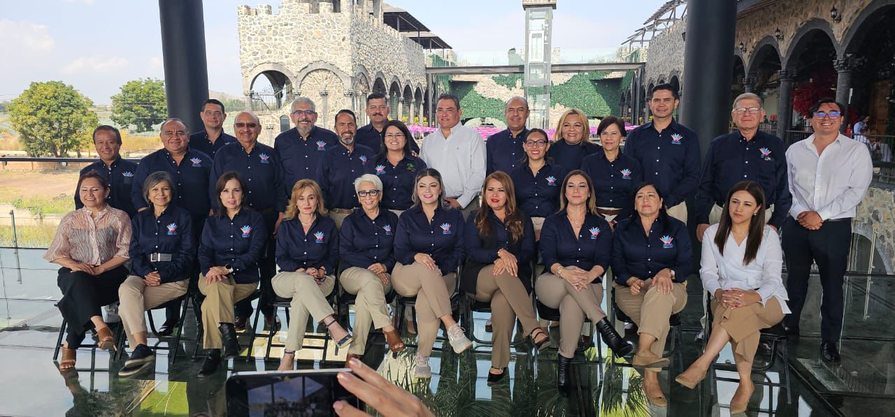CECyTE CAMPECHE ES EJEMPLO NACIONAL