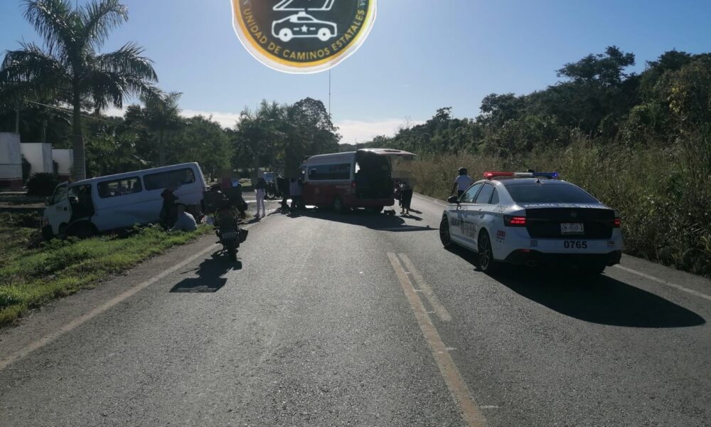 SPSC BRINDA APOYO EN HECHO DE TRÁNSITO EN LA CARRETERA CAMPECHE EDZNÁ