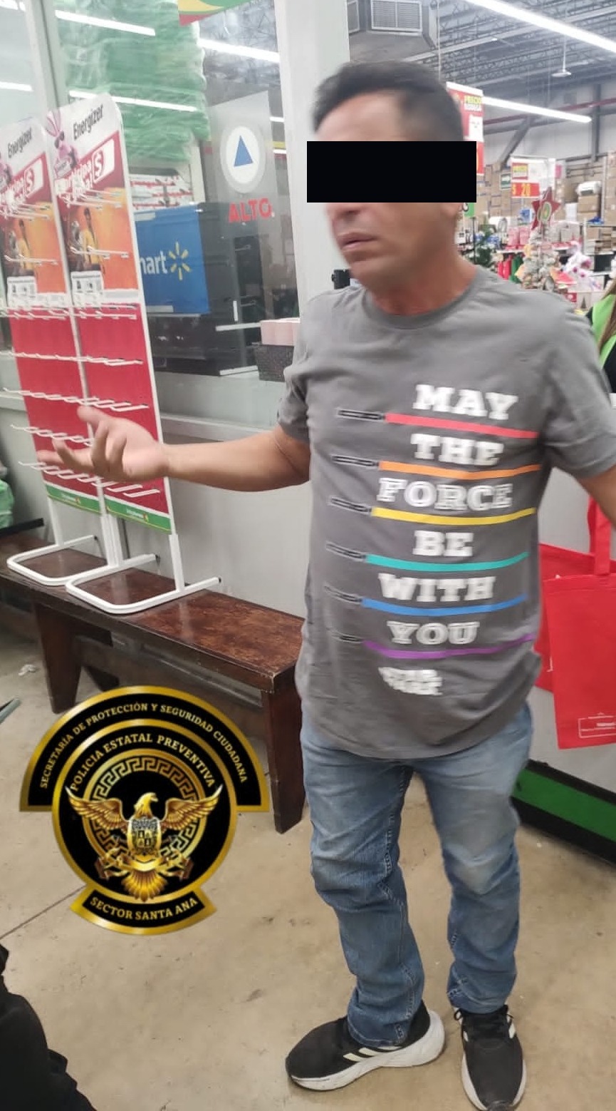 SPSC ASEGURA A SUJETO EN SUPERMERCADO DE LA CAPITAL DEL ESTADO