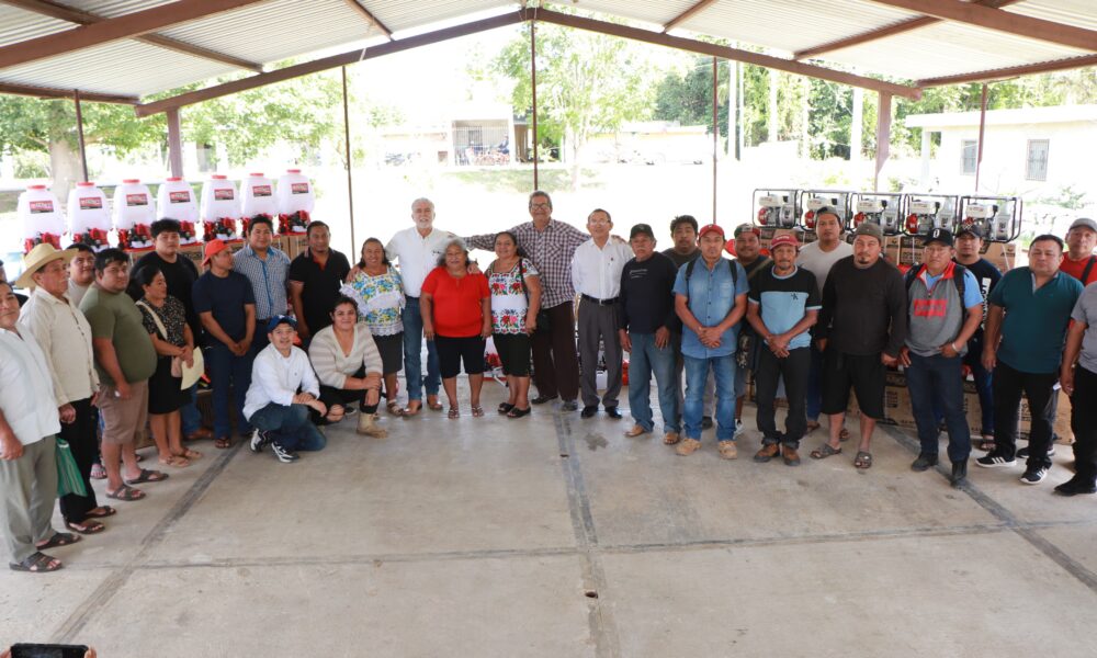 ENTREGA DE PAQUETES AGRÍCOLAS A BAJO COSTO EN NUNKINÍ