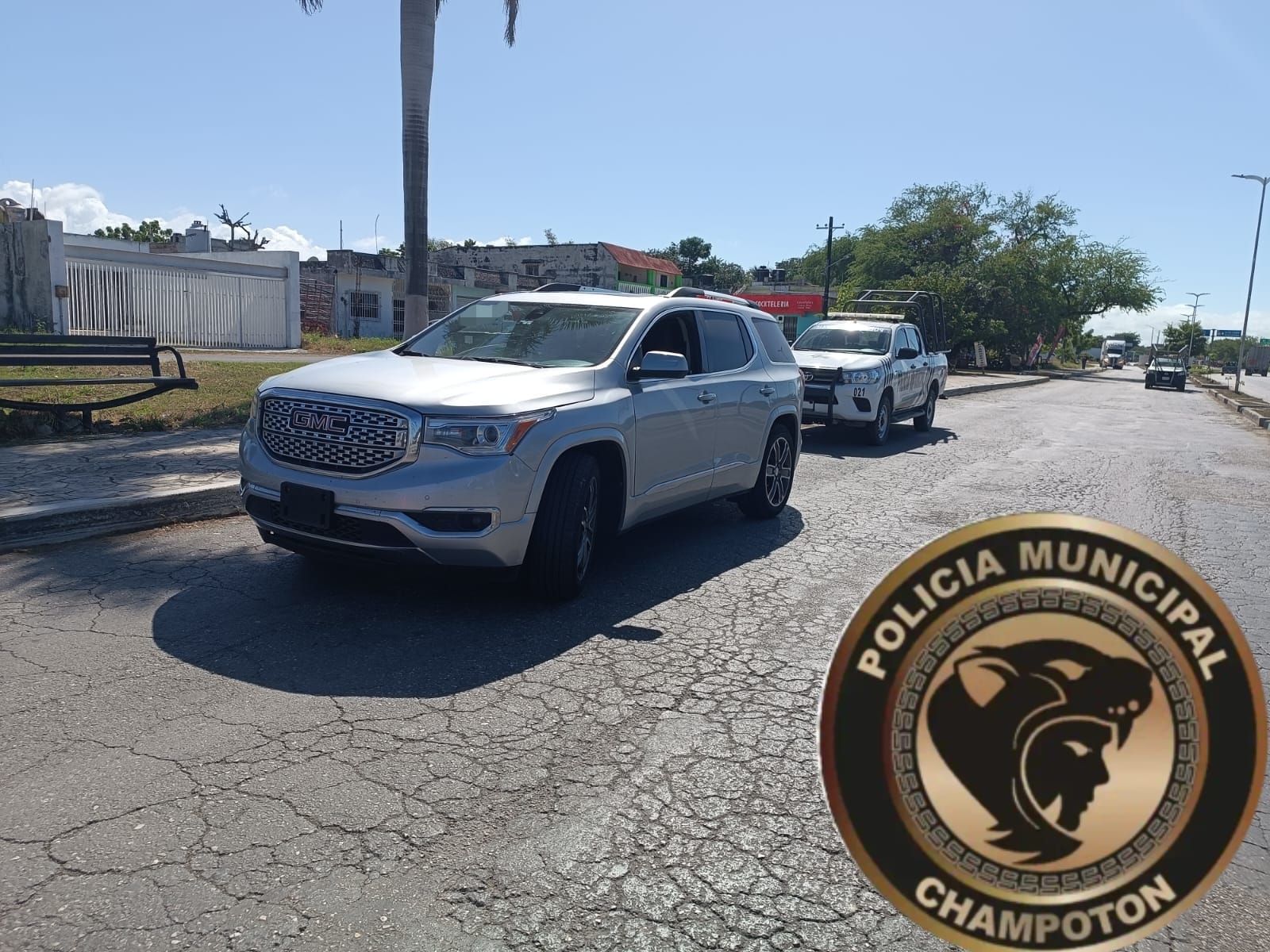SPSC RECUPERA VEHÍCULO CON REPORTE DE ROBO EN CHAMPOTÓN