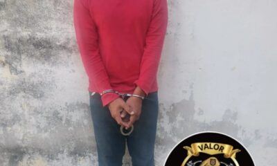 SPSC ASEGURA A SUJETO EN POSESIÓN DE PRESUNTA DROGA EN CARMEN