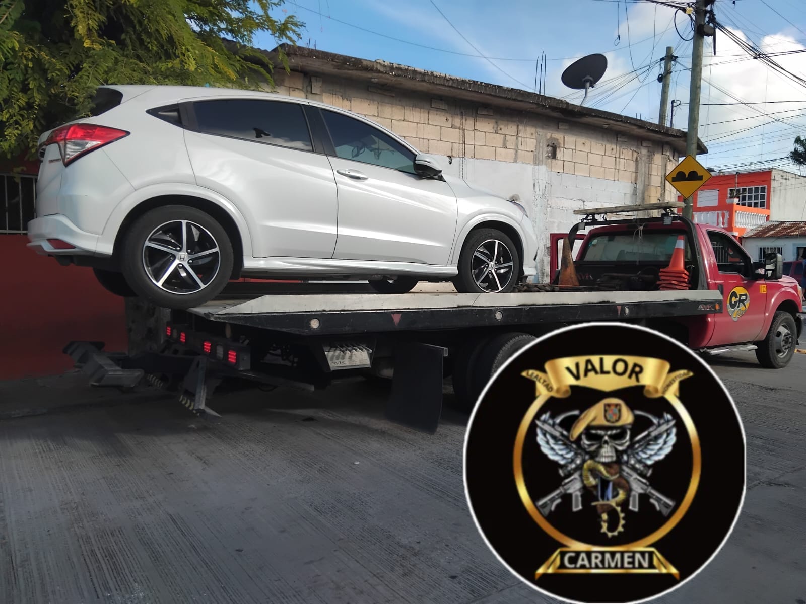 SPSC ASEGURA VEHÍCULO EN EL MUNICIPIO DE CARMEN