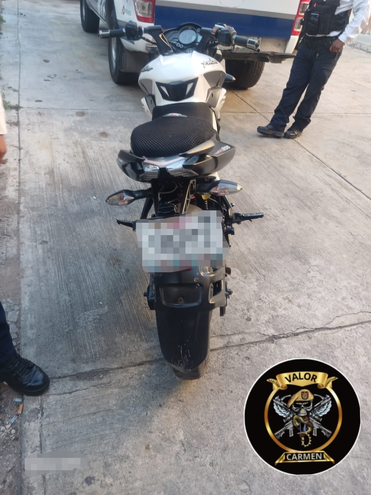 SPSC ASEGURA MOTOCICLETA EN EL MUNICIPIO DE CARMEN