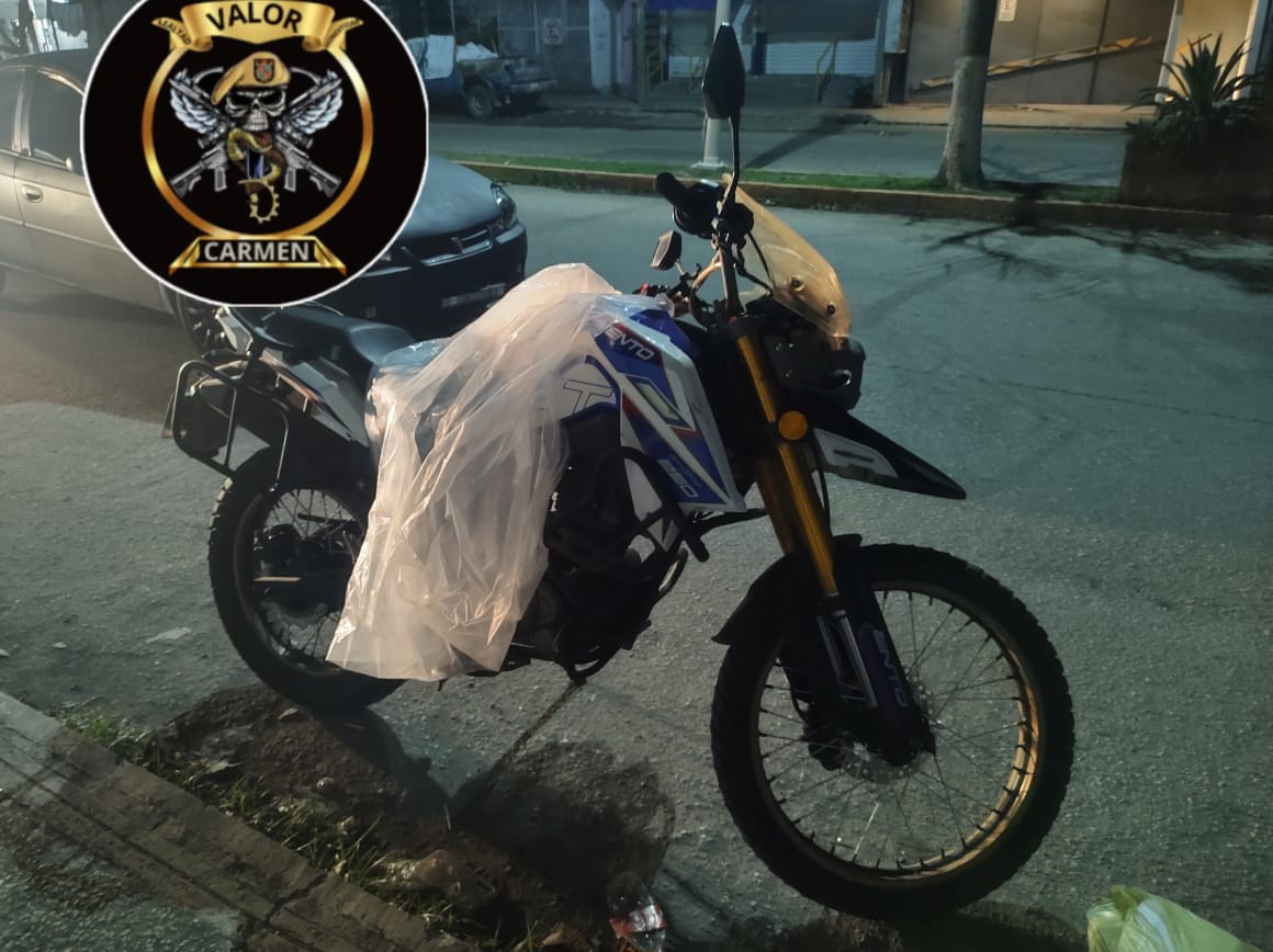 SPSC ASEGURA MOTOCICLETA EN EL MUNICIPIO DE CARMEN